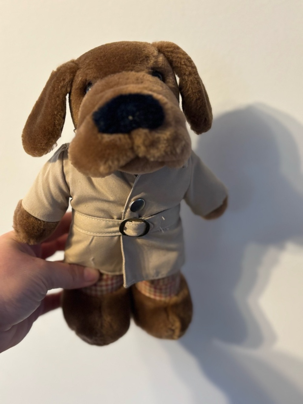 VINTAGE 1981 BITE OUT OF CRIME FIGHTING MCGRUFF R. DAKIN DOG PLUSH DOLL FIGURE